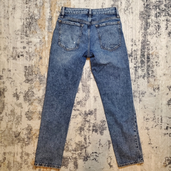 GAP Kid's Girl's Blue Jeans distressed Girlfriend fit - Size 12 adjustable waist - Picture 6 of 12